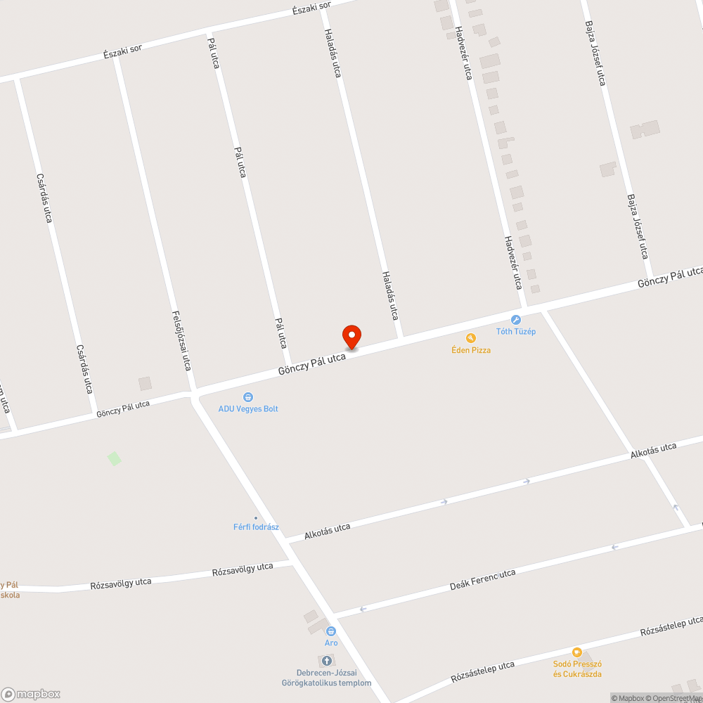 Buszmegállóban közlekedést akadályozó belógó ágak. bejelentés helye