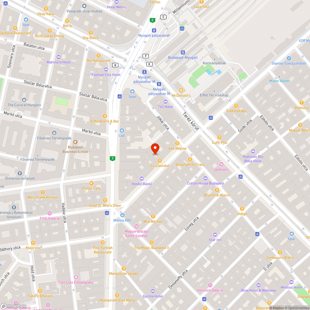 VI kerületi kis utcák, ahol nem lehet már elférni a járdán bejelentés helye