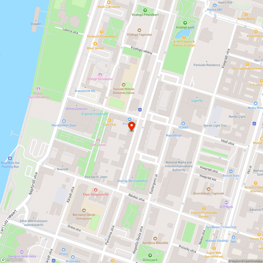 kátyúk a járdán, a fedelek körül bejelentés helye