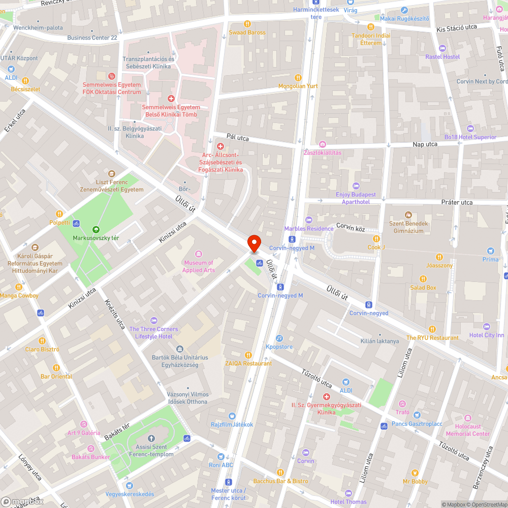 Robogók által elfoglalt kerékpártároló az Üllői úton bejelentés helye