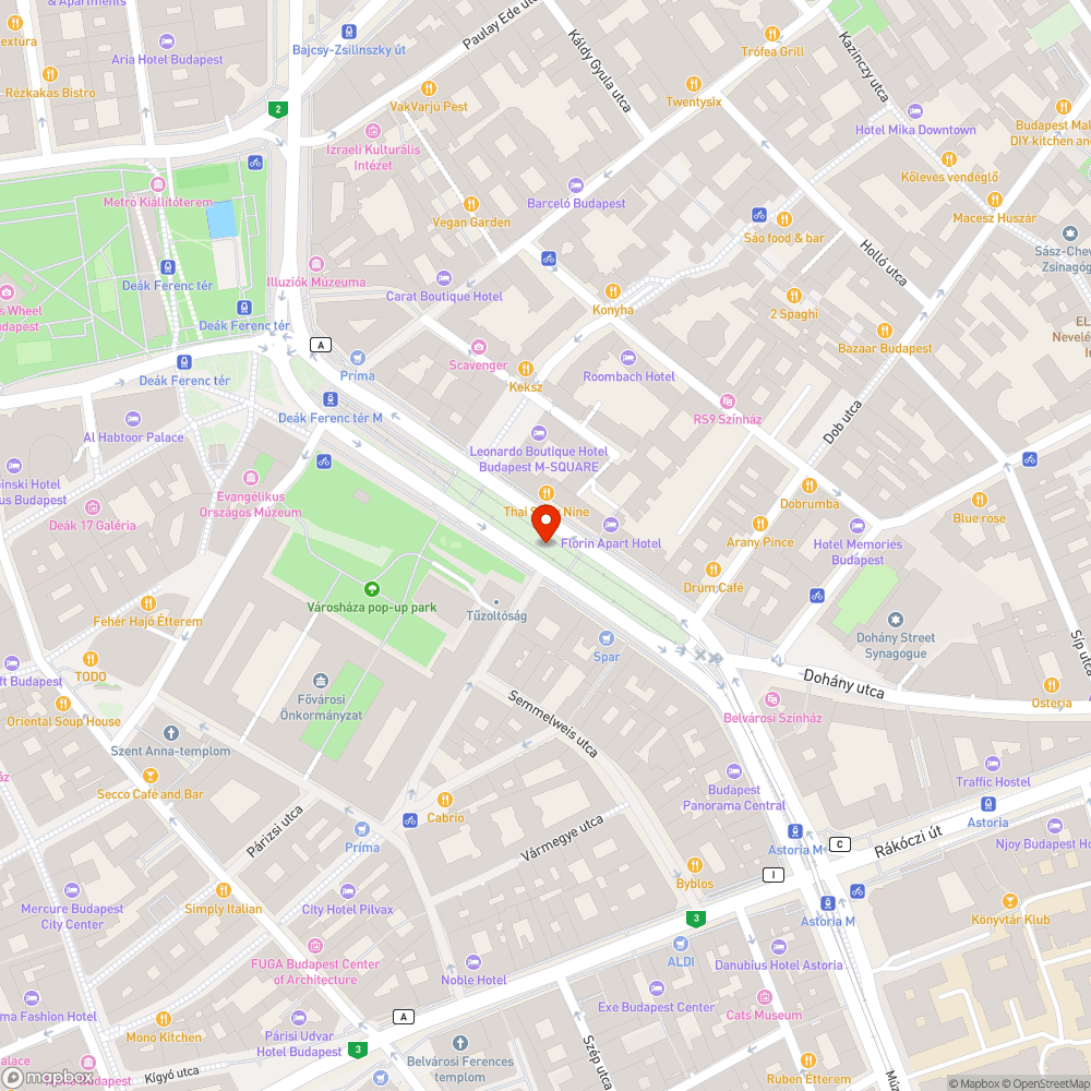 Nincsenek lenyírva a kockafák a Károly körúton bejelentés helye