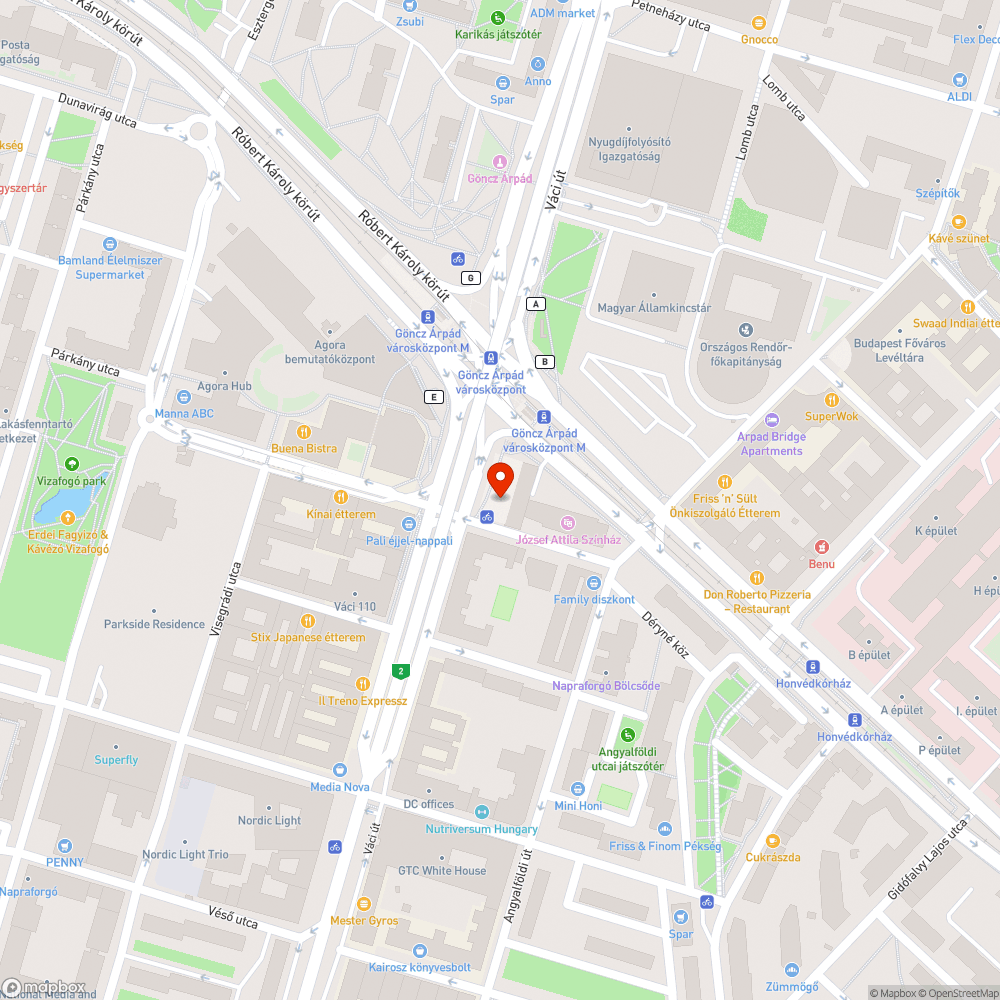 Színház előtti tér takarítása bejelentés helye