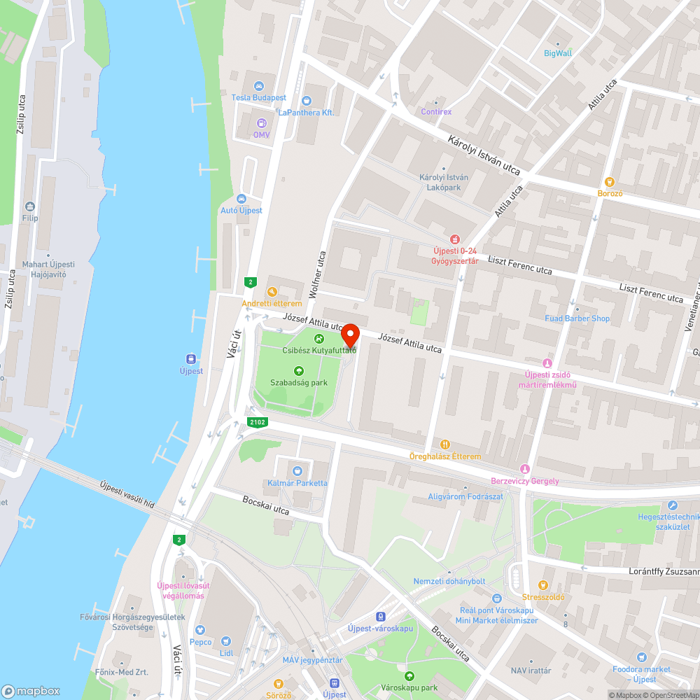 Kerékpárút nagyon rövid szakaszon több kátyú és rendszeres zöldhulladék bejelentés helye