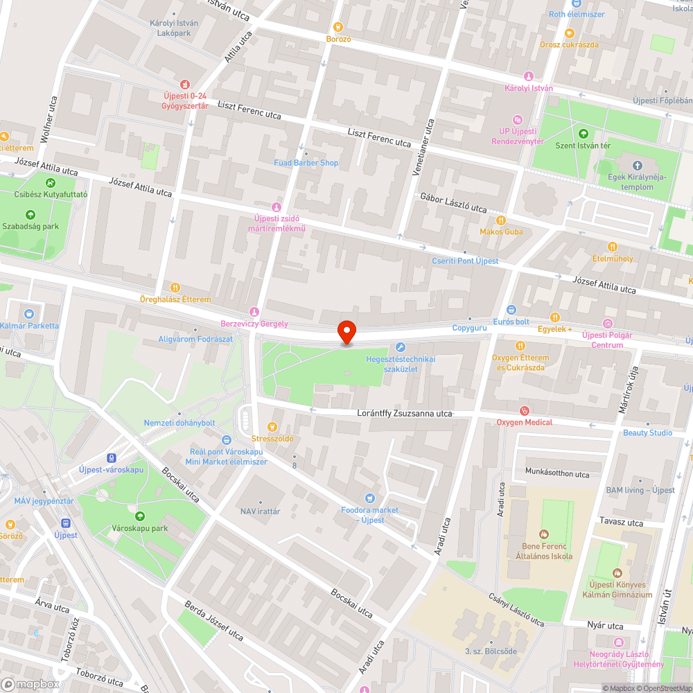 Szemét a parkban a fa alatt bejelentés helye