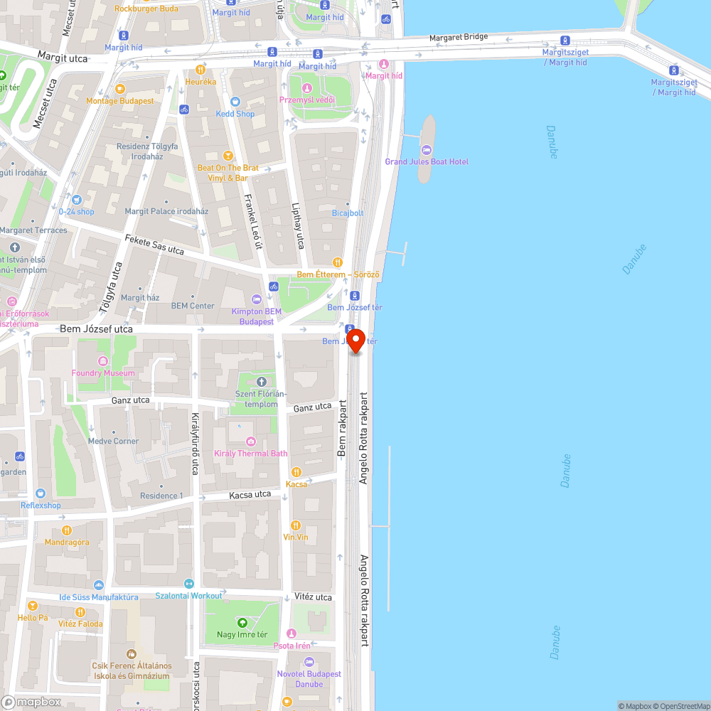 Félbehagyott járda-bontás a Bem térnél bejelentés helye