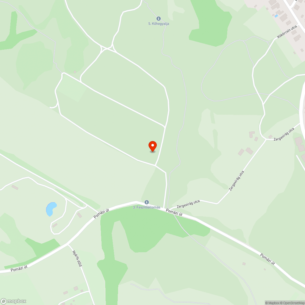 Kidobott ágy és építési törmelék az út szélén bejelentés helye