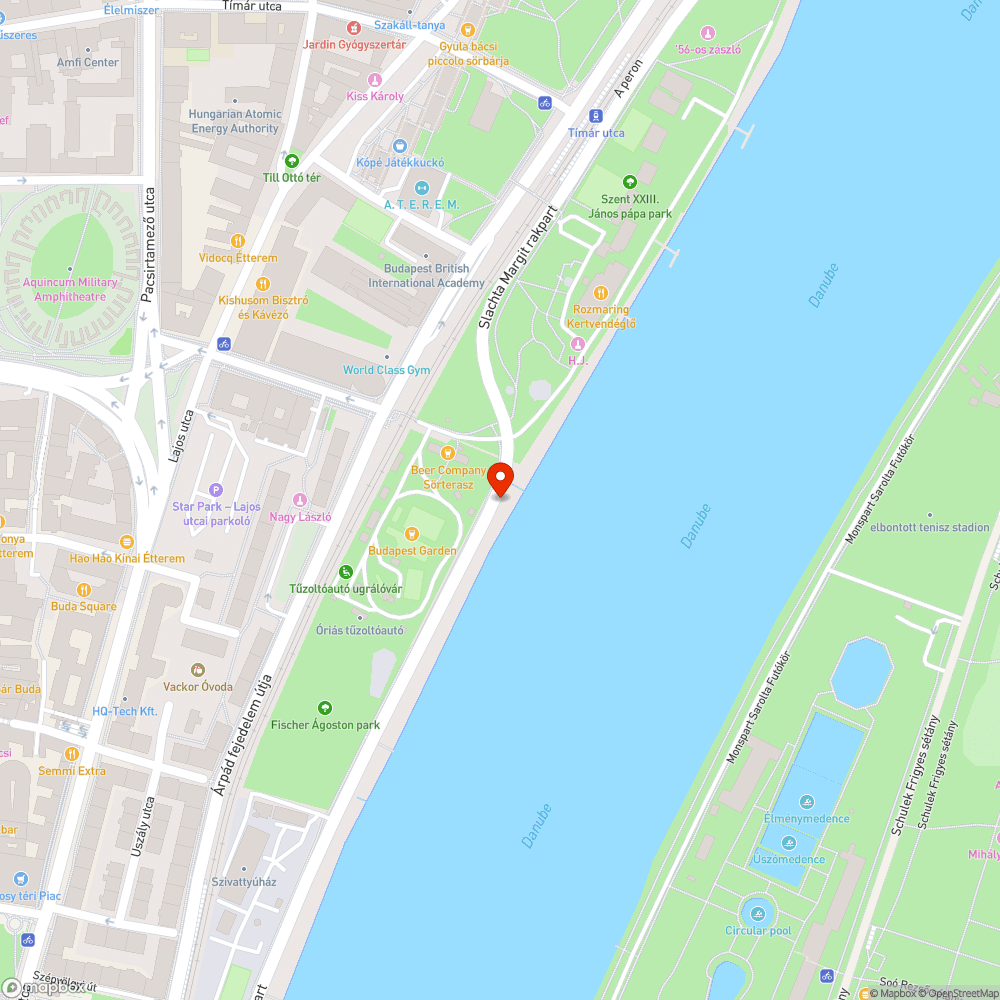 Karambolból maradt törmelék a kerékpárúton bejelentés helye