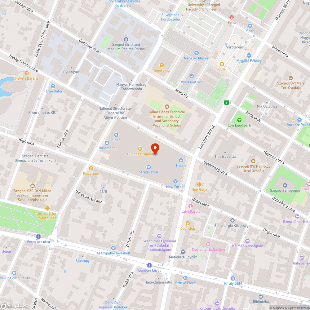 Roncsautó az Árkád alagsorában bejelentés helye