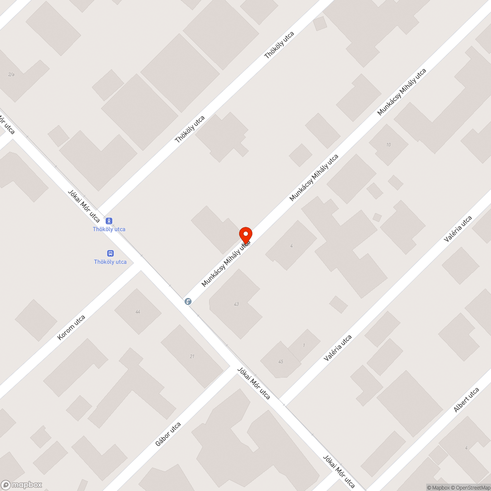 1,5 éve húzódó aszfaltozás járdán bejelentés helye