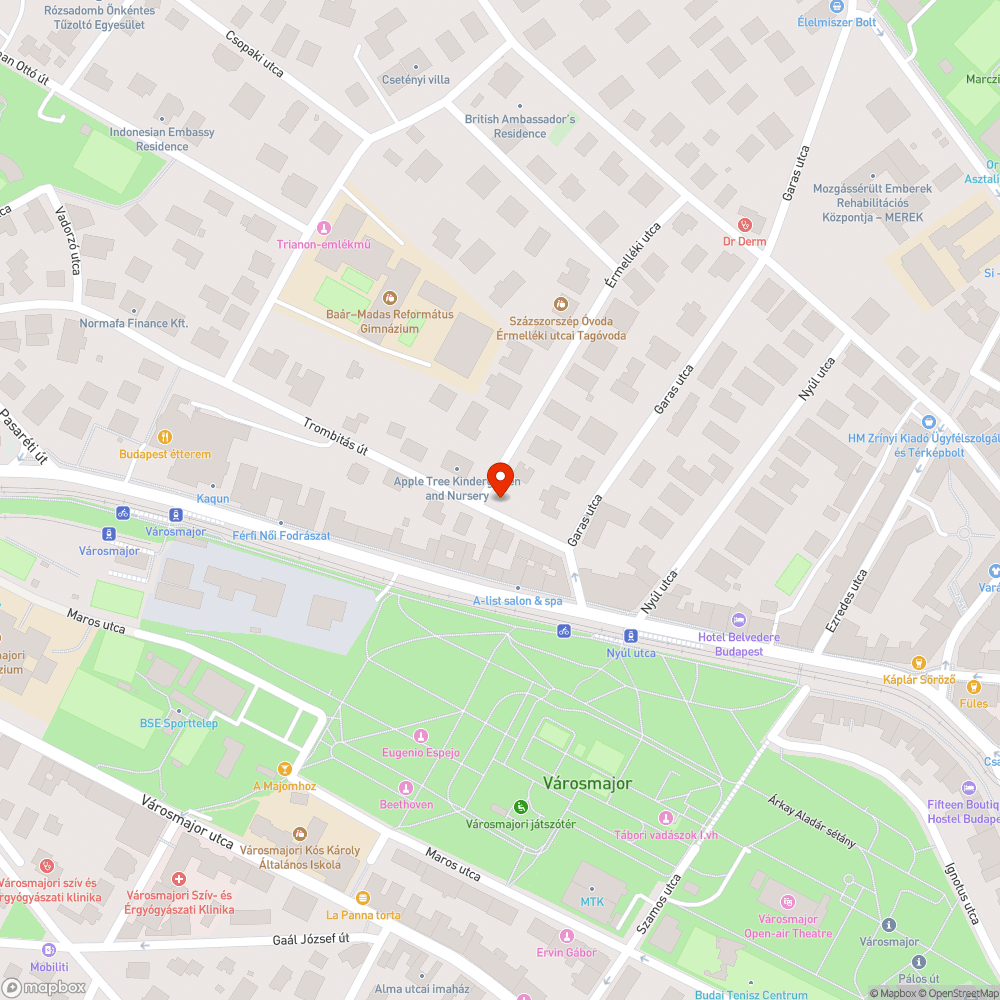 Érmelléki és Trombitás utca sarkán felbontott úttest bejelentés helye