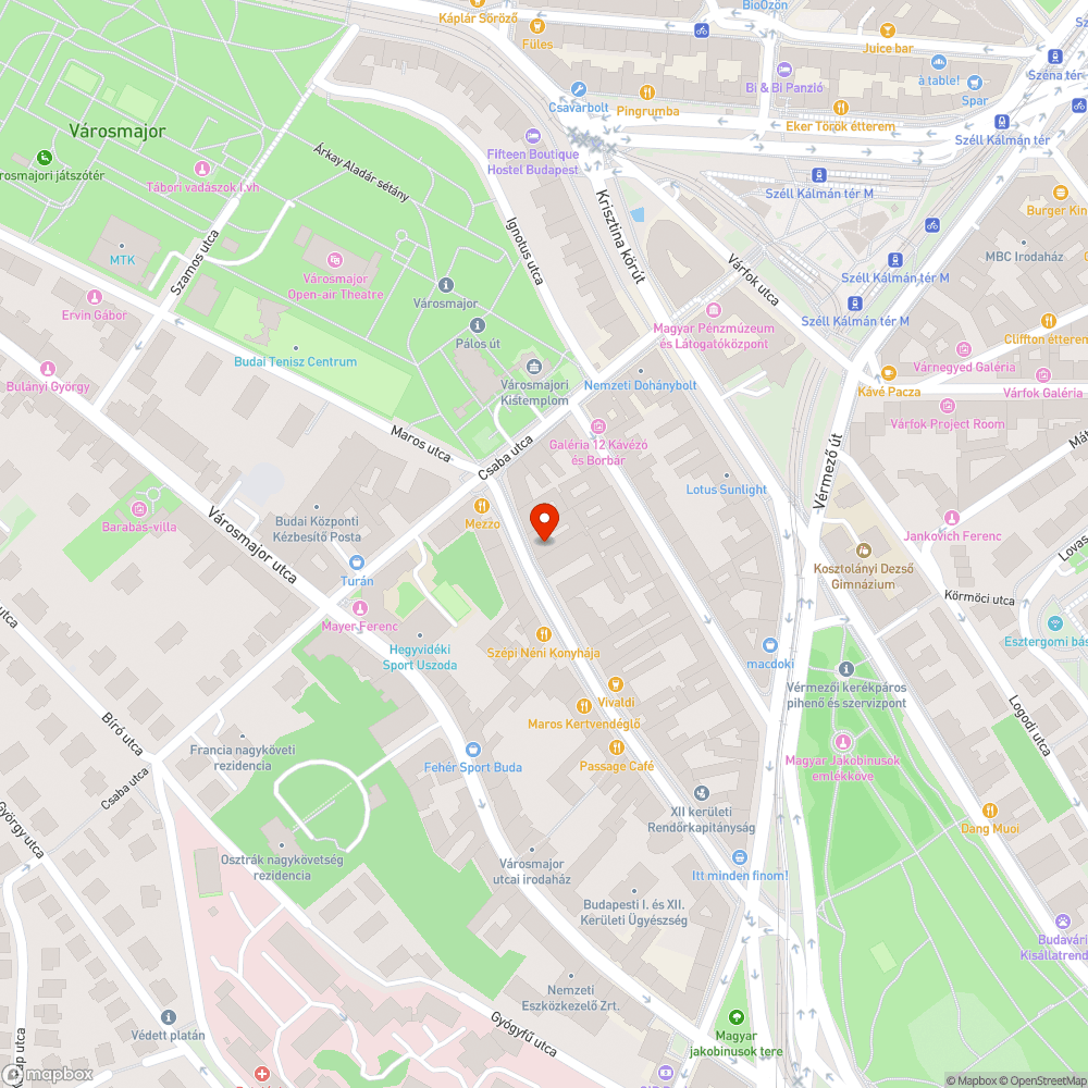 Továbbra is kaotikus a parkolás a Maros utcában bejelentés helye