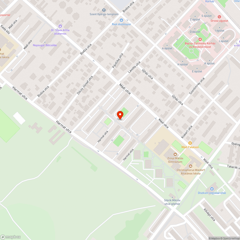 Félig leszakadt tiltó tábla bejelentés helye