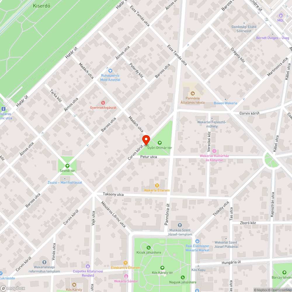 Autóroncs még mindig bejelentés helye