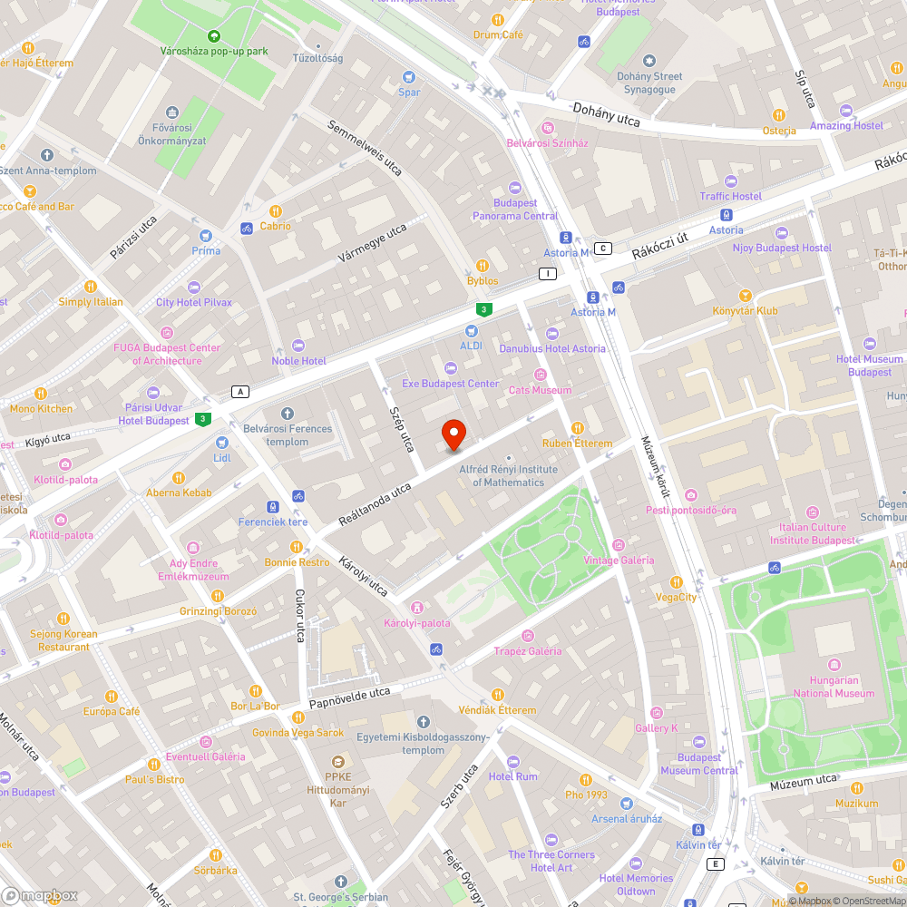 A Reáltanoda utca és a Magyar utca hónapok óta szinte használhatatlan bejelentés helye