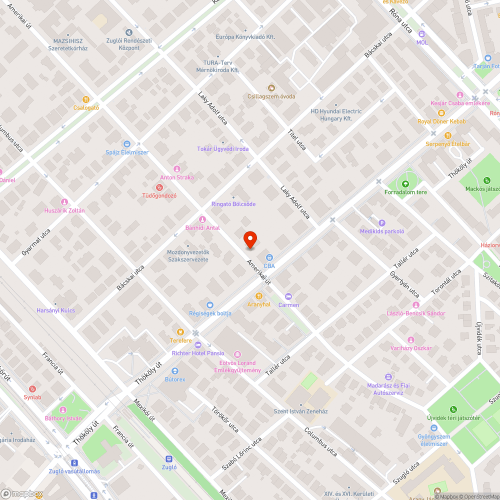 Évek óta az utcán bomló autó bejelentés helye