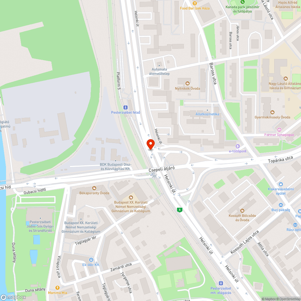 Hiányzó beton a járdán, a lámpa körül bejelentés helye