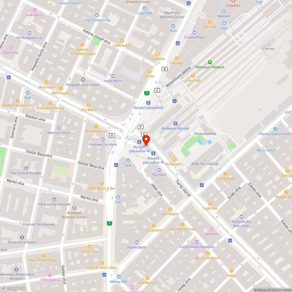 Nyitva van a kandeláber ajtaja bejelentés helye