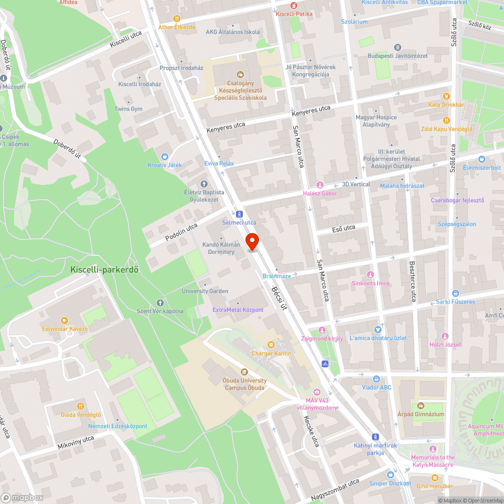 Járdát teljesen elfogaló lom/épitkezés bejelentés helye