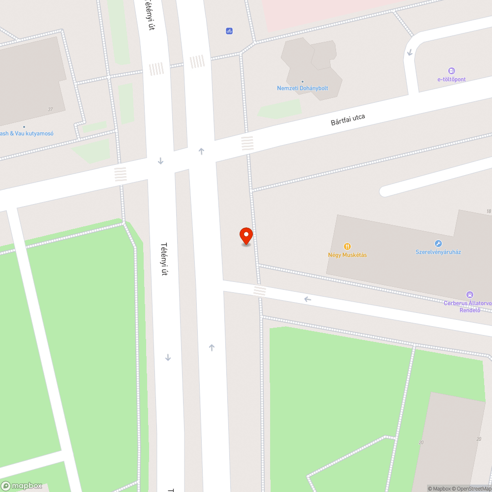 Kiálló csatornafedél, töredezett aszfalt bejelentés helye