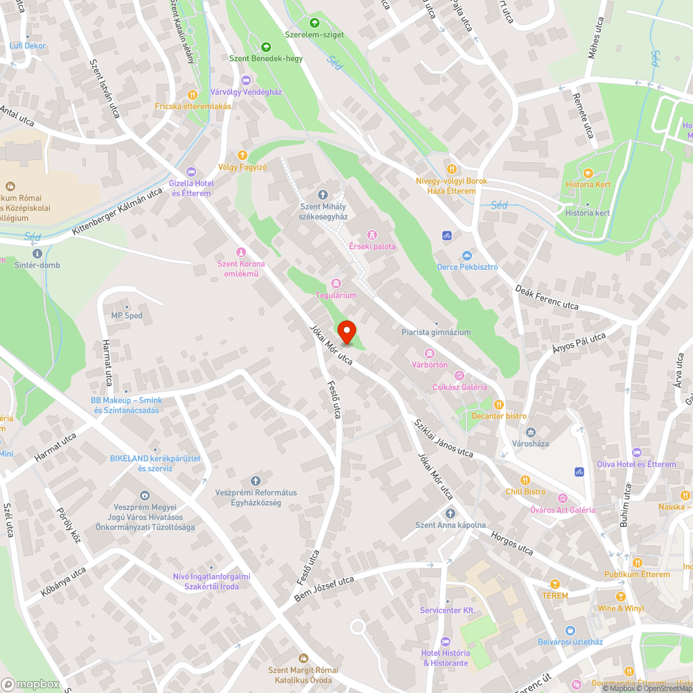 Rossz járda, illetve csatorna miatti fal ázás bejelentés helye