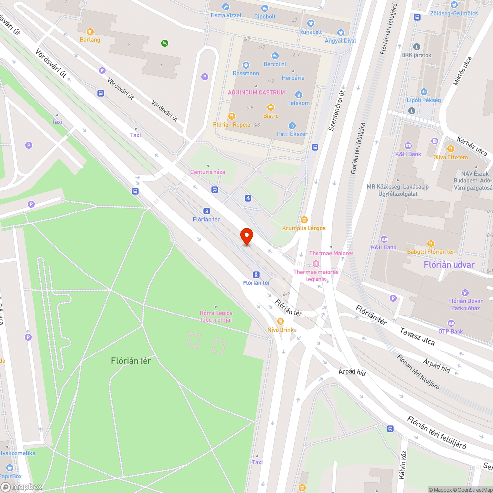 Flóráin téri felüljárón hatalmas kátyú és aszfalt kocka bejelentés helye