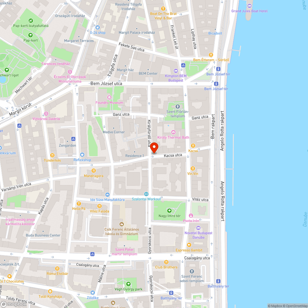 "Újra" a járdán kacsázik a Kacsa utcában megszűnt kerékpárút bejelentés helye