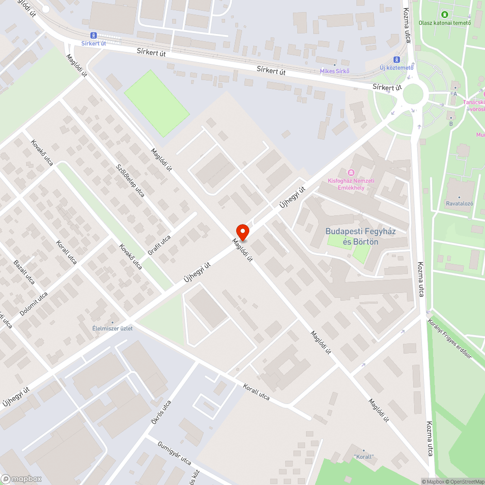 Betondarabokkal van tele az utcasarok bejelentés helye