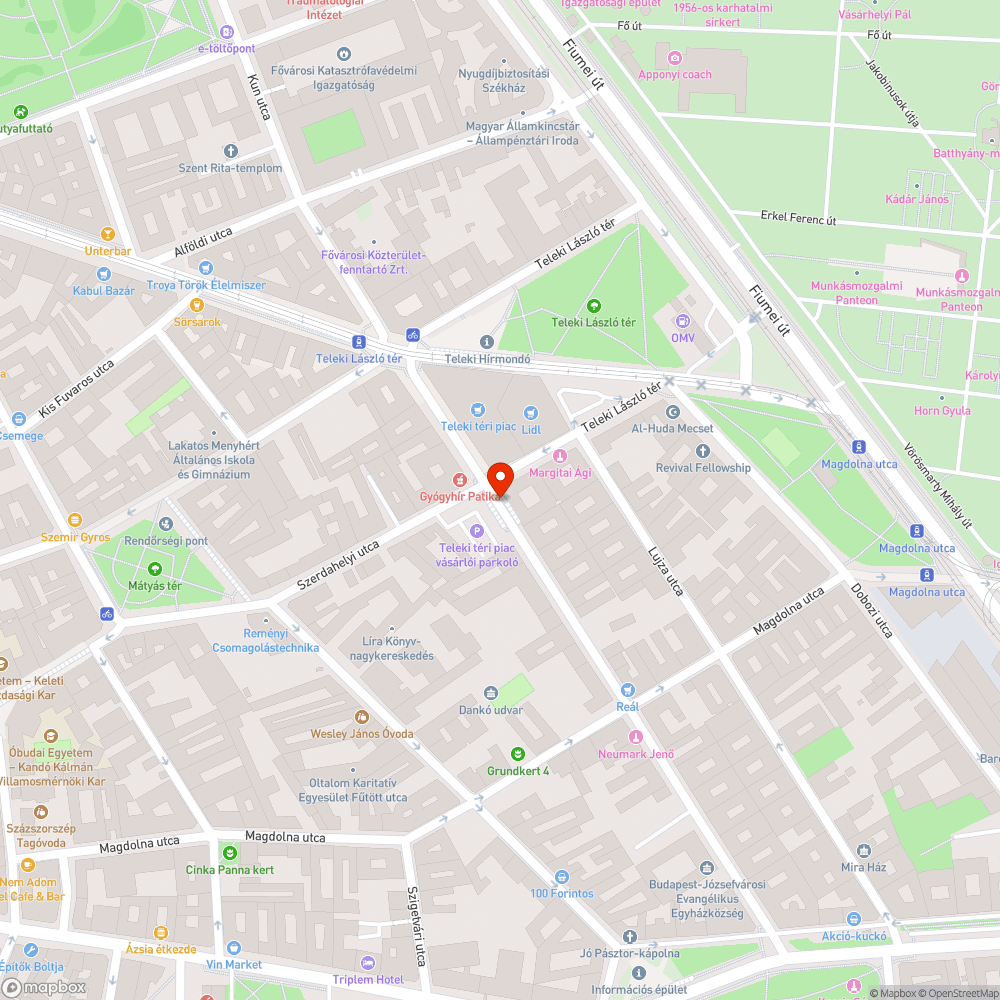 Évek óta álló elhagyott autó bejelentés helye