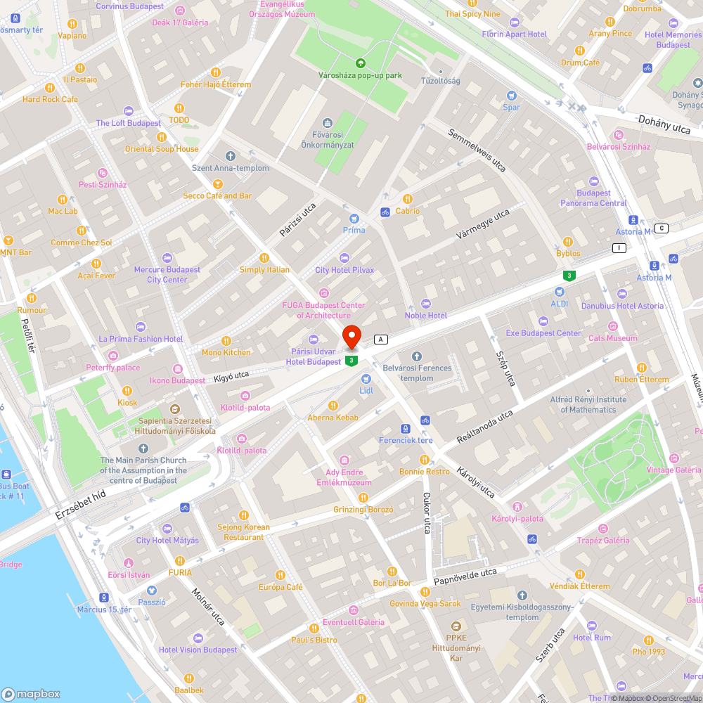 Szabálytalan parkolás miatt kitakart lámpa és akadályozott busz bejelentés helye