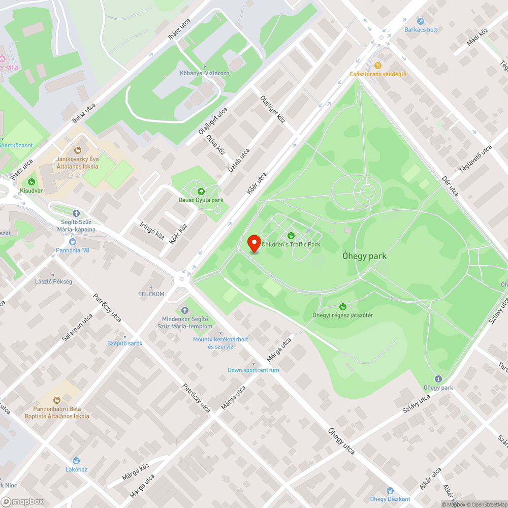 Parkban pislákoló pilacs (önkormányzati) bejelentés helye