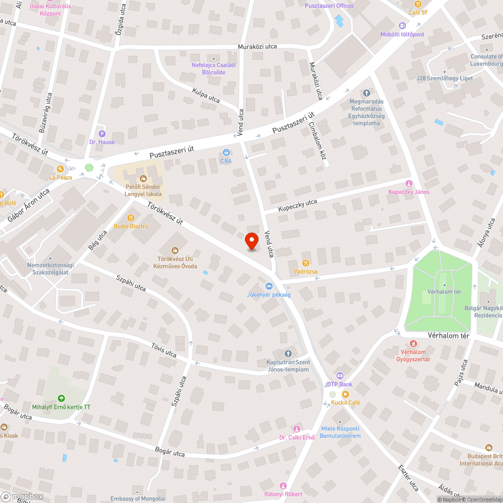 Felpúposodott, töredezett járda bejelentés helye