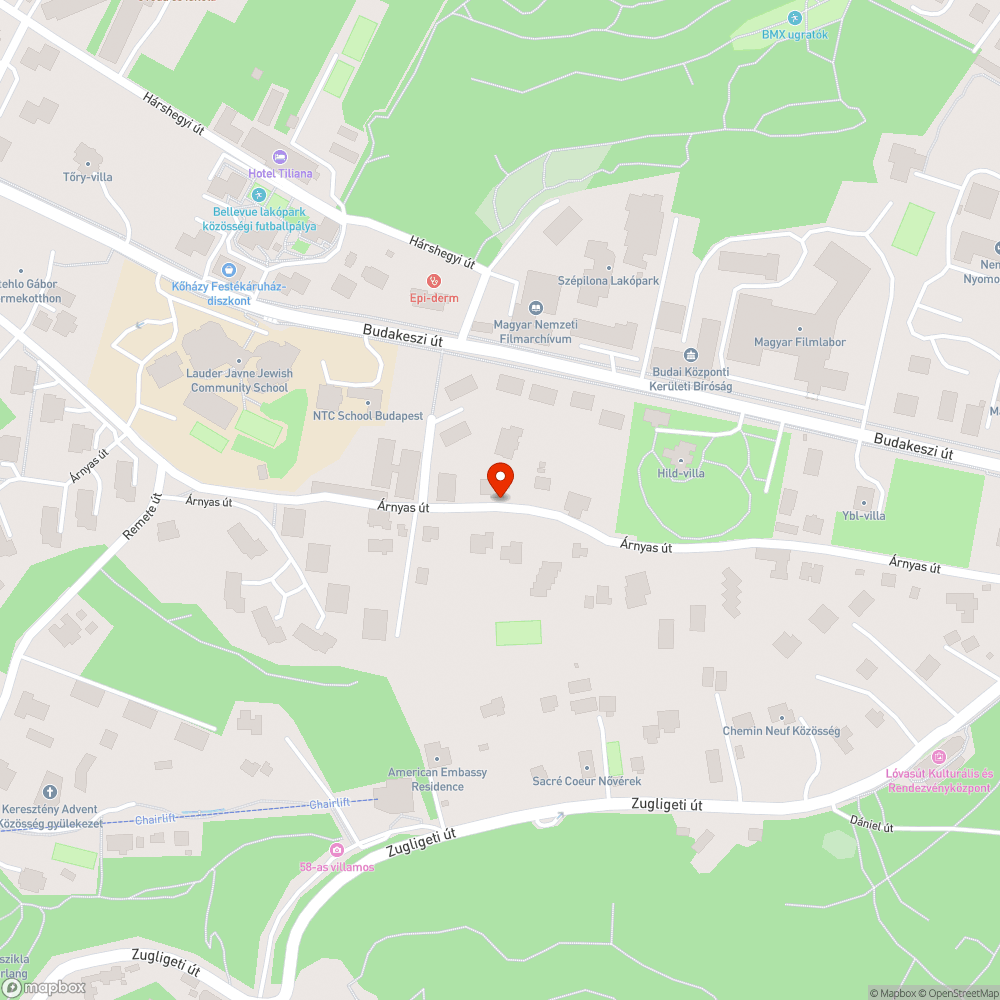 Járdán parkolo kocsi korubelul minden nap bejelentés helye