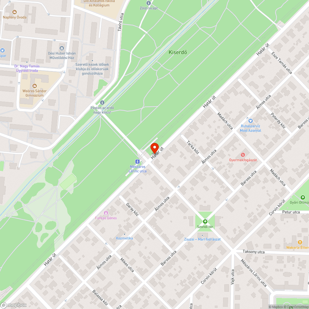 Egyenletlen útfelület, lekopott felfestés bejelentés helye