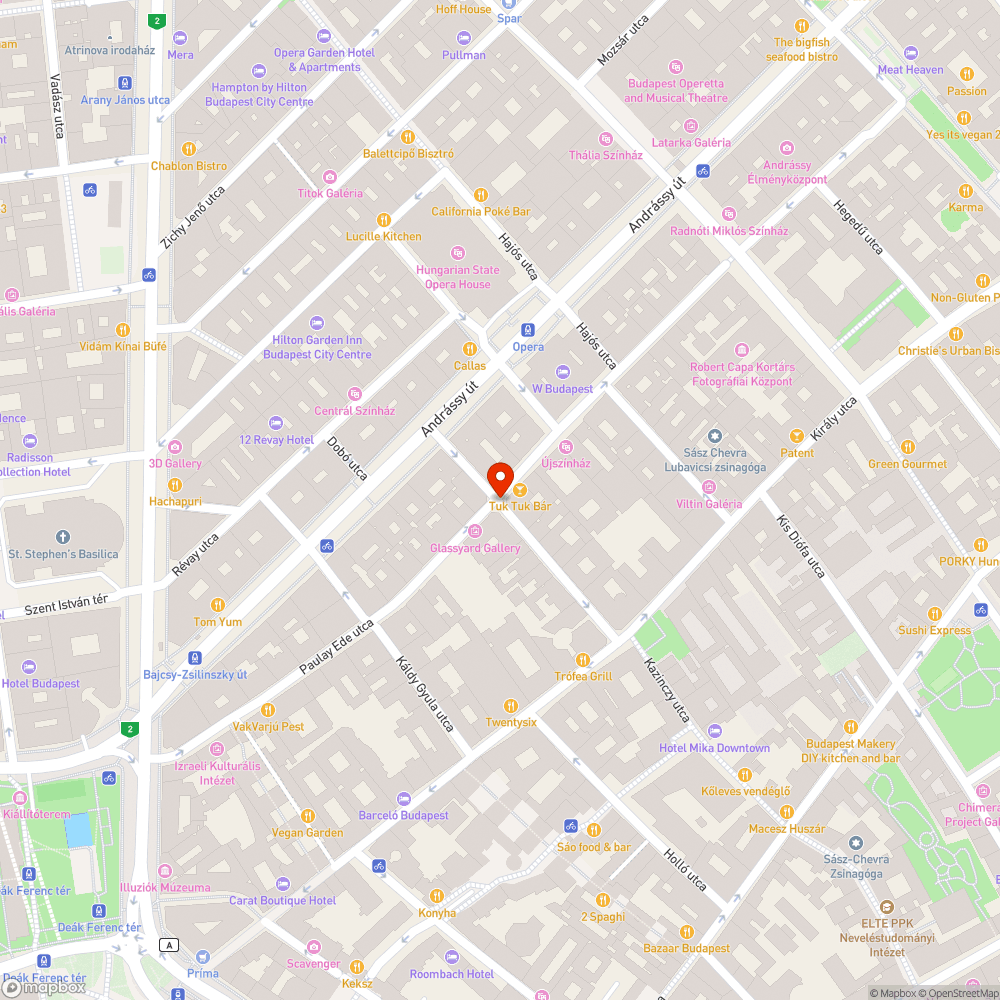 Számos poller hiányzik a Székely Mihály utcában bejelentés helye