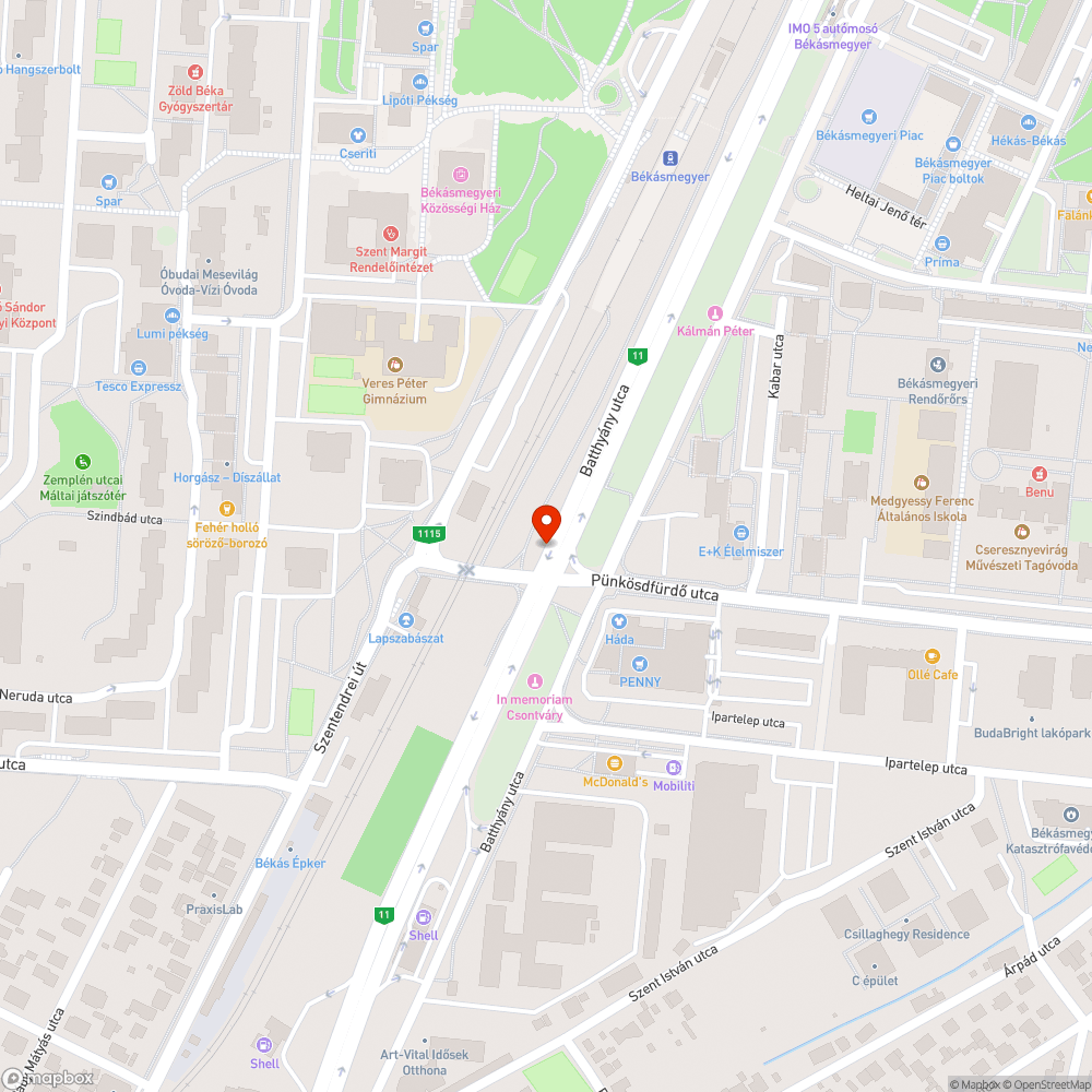 Metrófelújítás után kint maradt tábla bejelentés helye