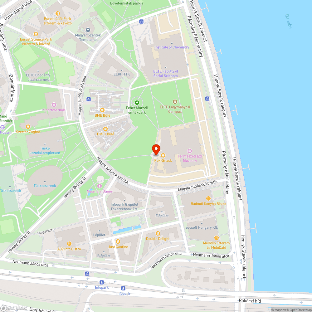 Teli szemetes, körülötte szemét bejelentés helye