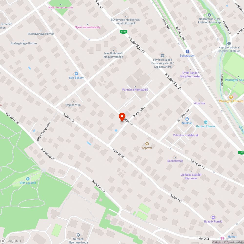 Összefirkált, ragasztott szekrények - Tárogató út bejelentés helye