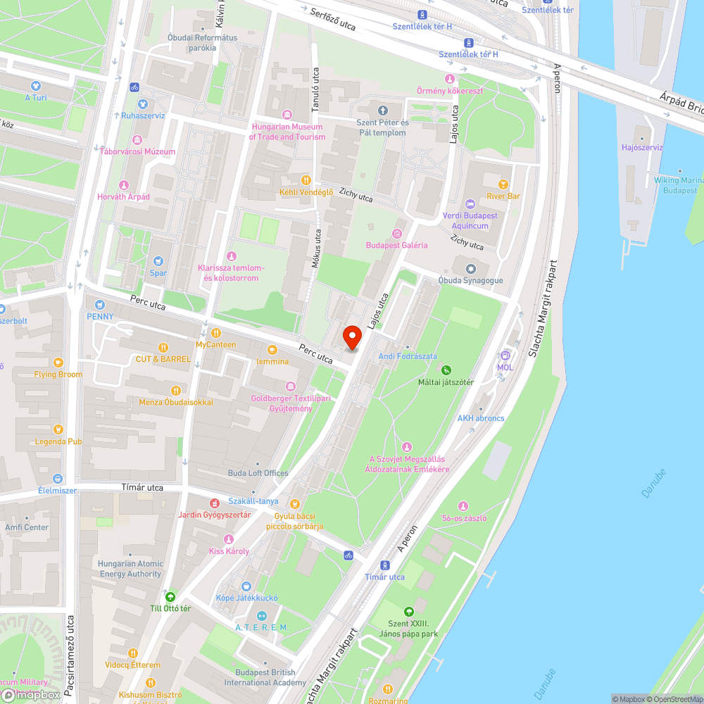 Üvegszilánkok a földön bejelentés helye