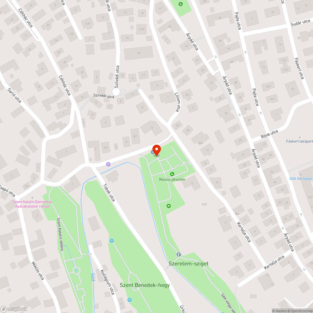 Balesetveszélyes lépcső a rézsüs játszótéren bejelentés helye