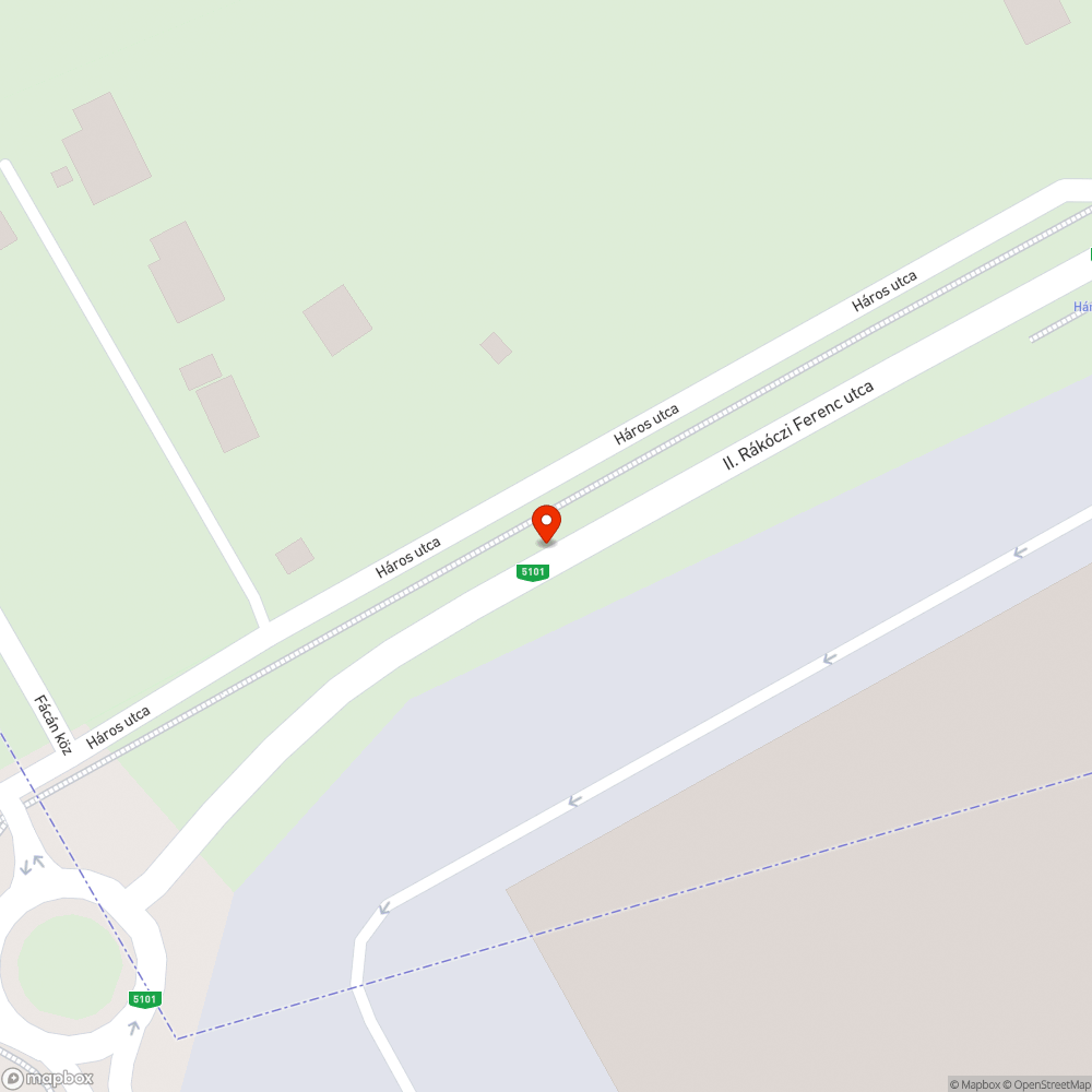 Kátyú - alig férnek el a buszok bejelentés helye