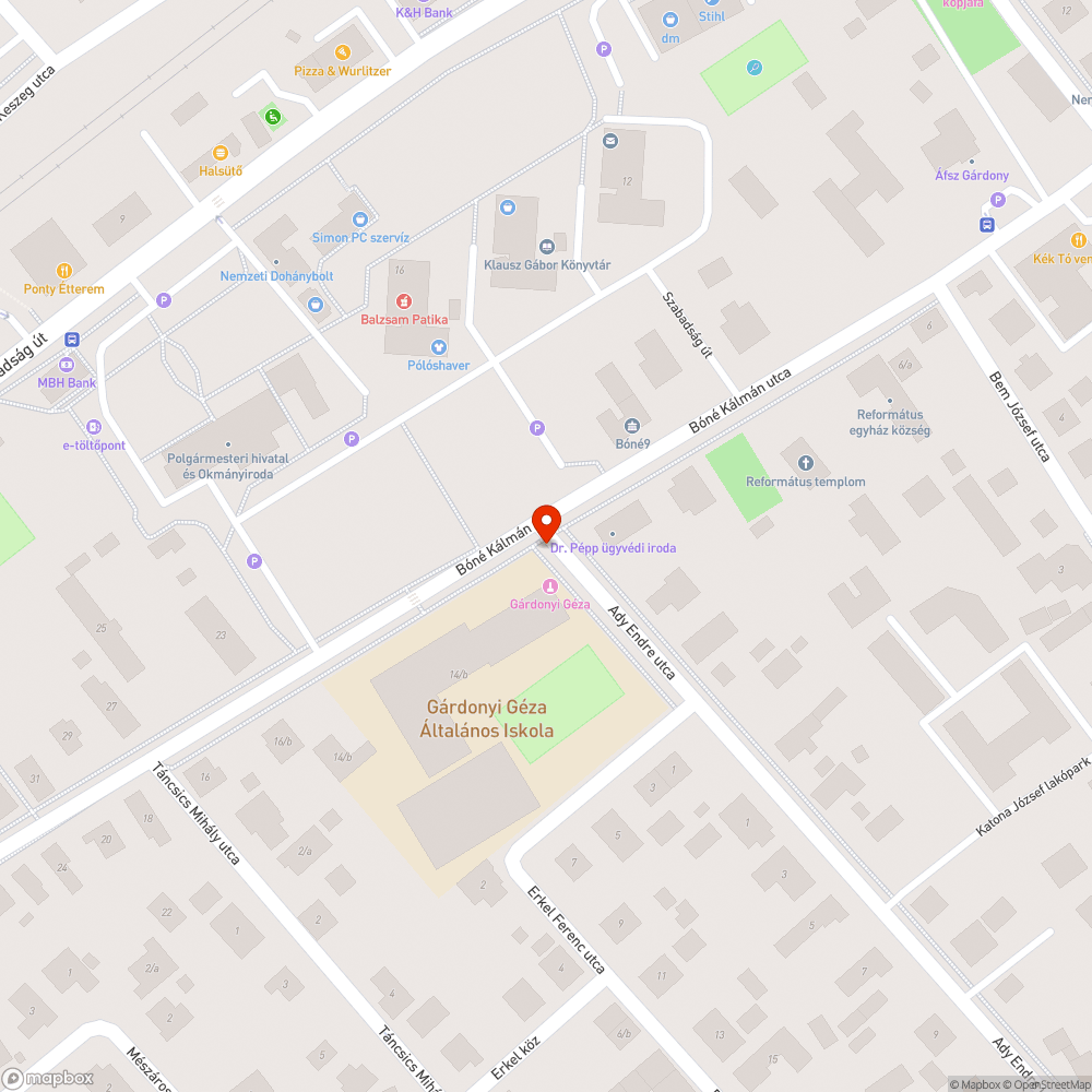 Elfordult, nem látható tábla az általános iskola mellet bejelentés helye