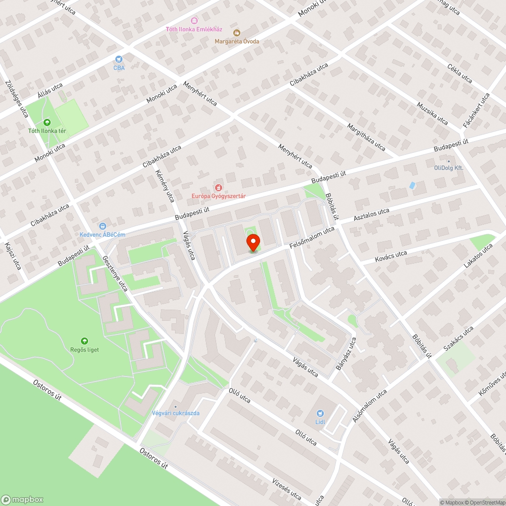 Felsőmalom utcai játszótéren a homokozóról hiányzik a ponyva bejelentés helye