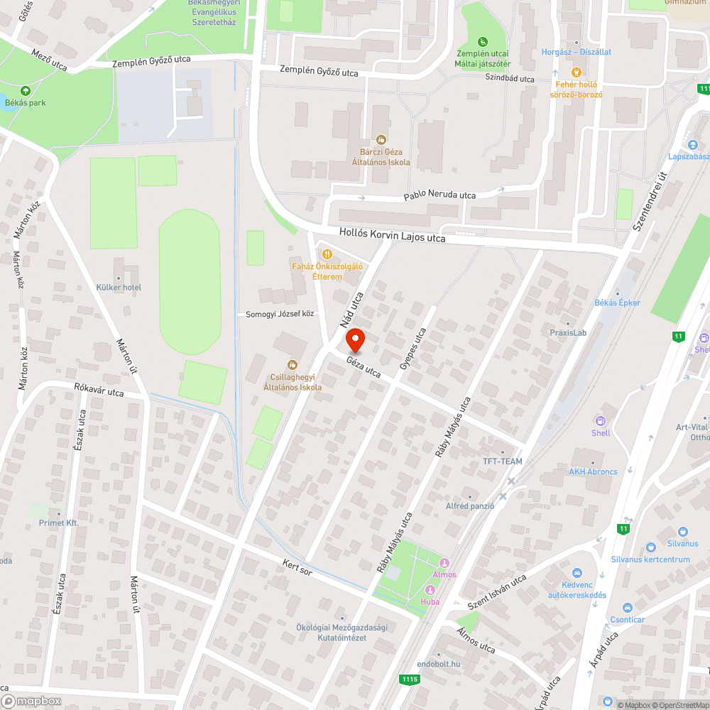 Géza utca elején nagy kátyú bejelentés helye