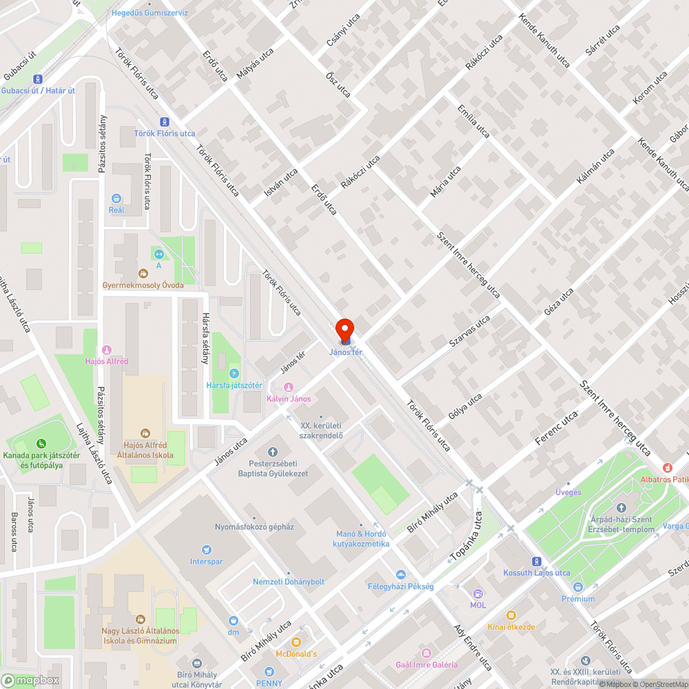 Kopott, farigcsált pad bejelentés helye