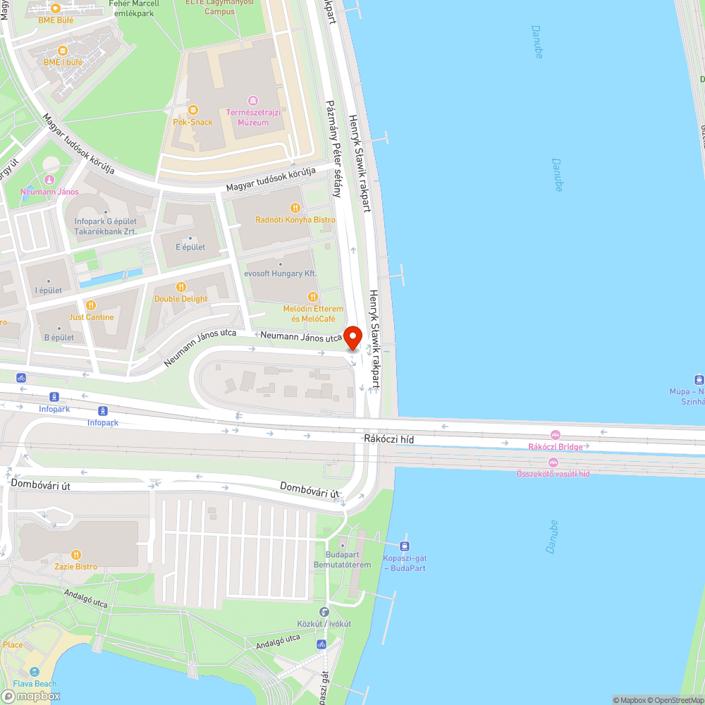 Hetek óta érintetlenül álló munkagödör bejelentés helye