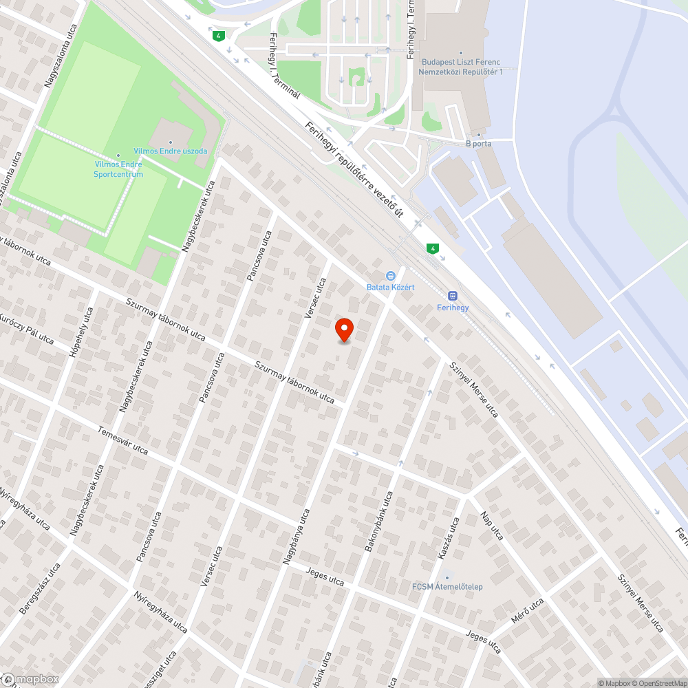 Dupla megállóból hàrom busz bejelentés helye