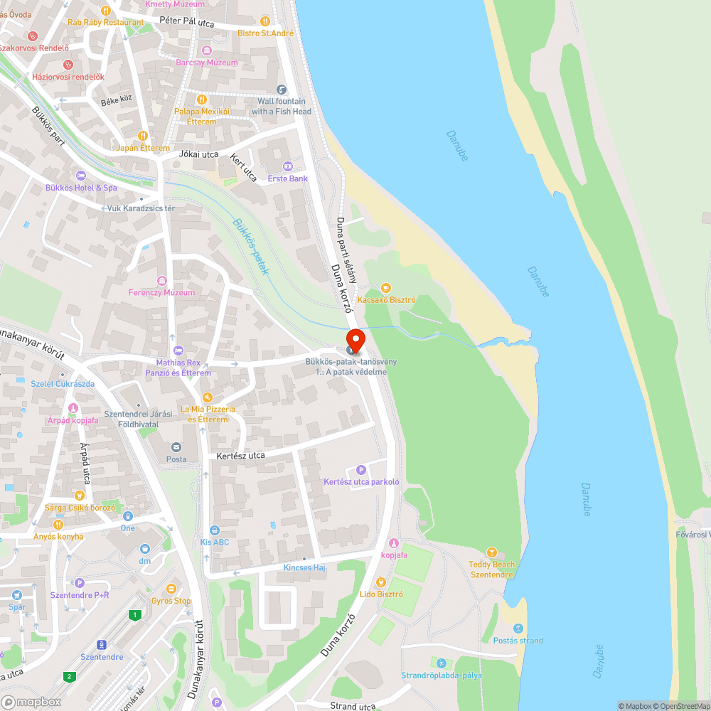 Dunakorzó - Fürdő utca parkoló és út bejelentés helye