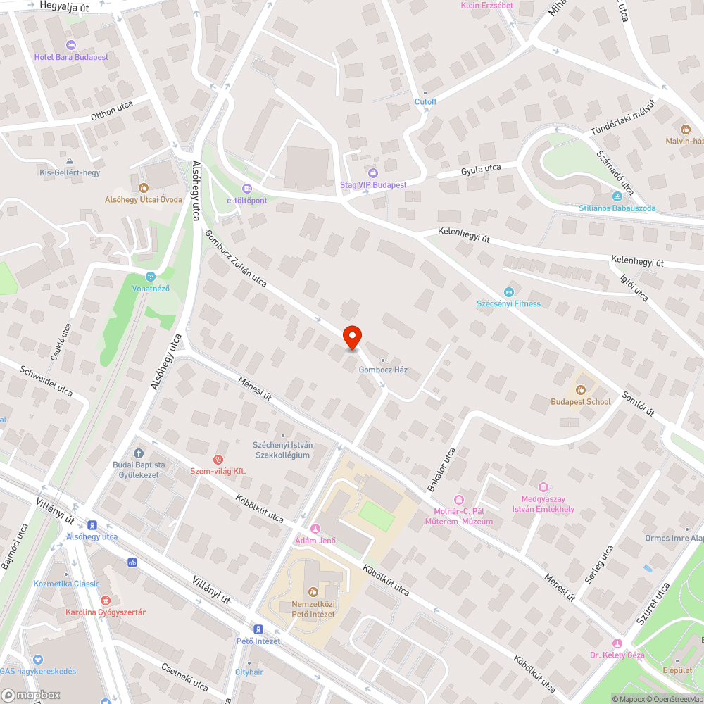 beszűkülő járda, esőben víz alatt bejelentés helye