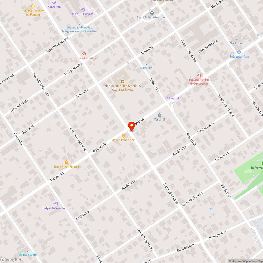 Lyukas csatornafedél buszmegállóban bejelentés helye