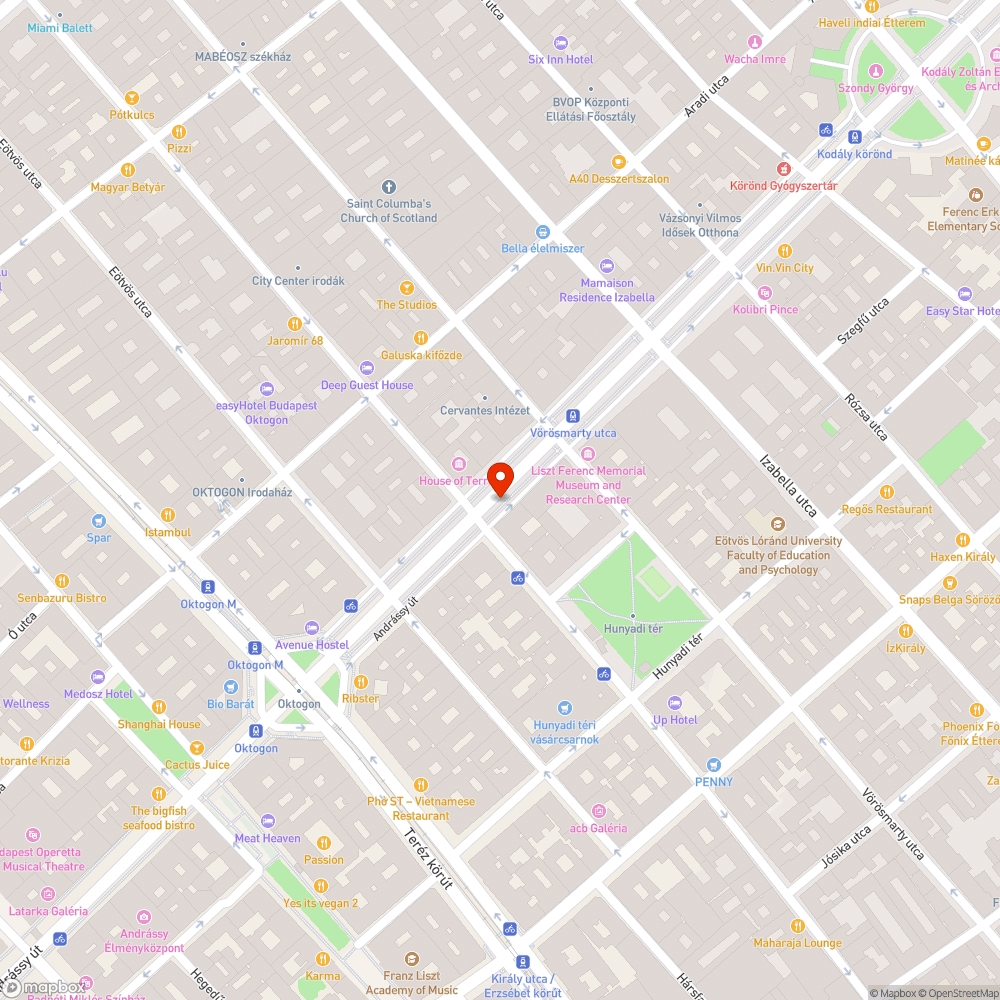 Andrássy zöldsáv rongálás, járdán parkolás bejelentés helye